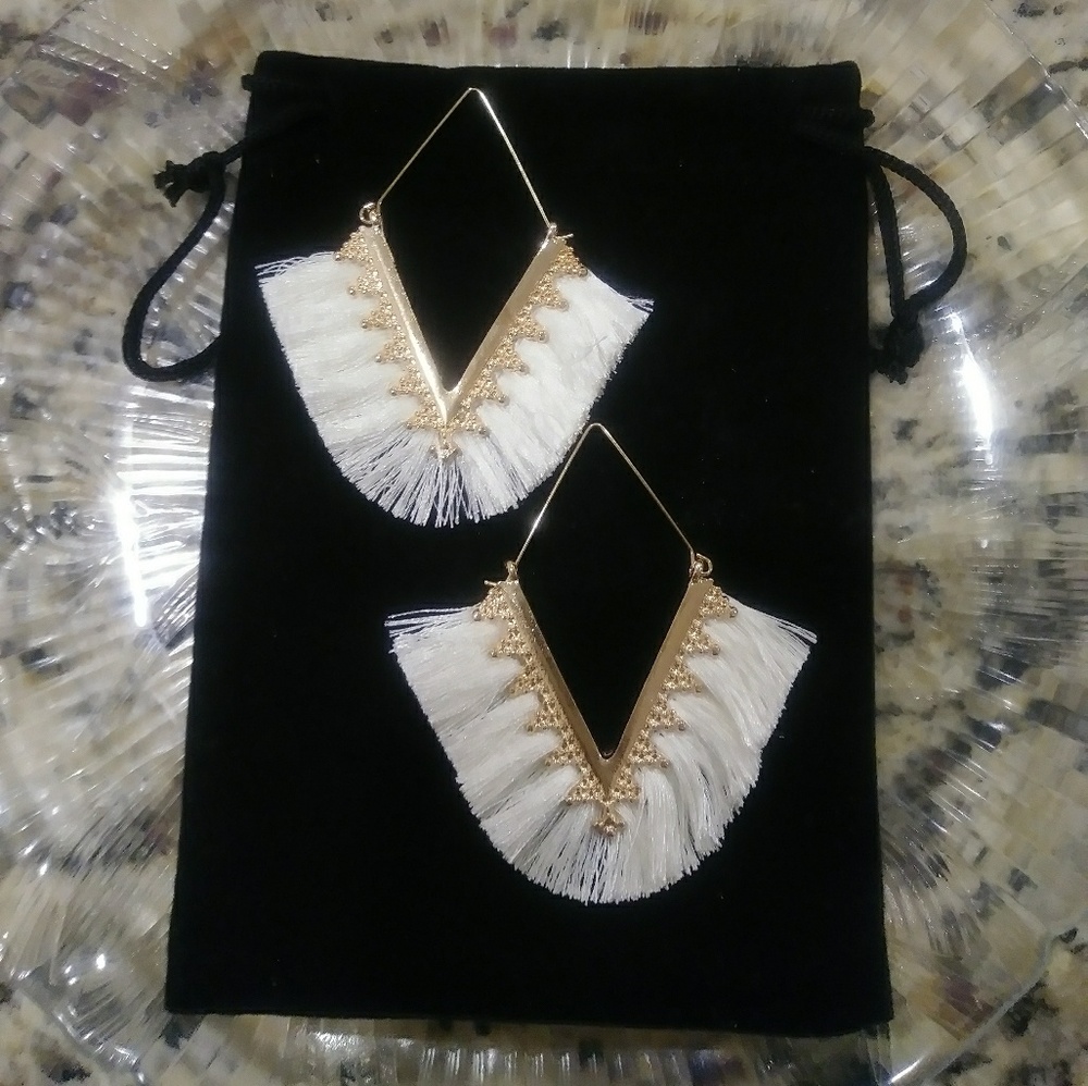 3/$20-Boho V Shaped Ivory Tassel Earrings